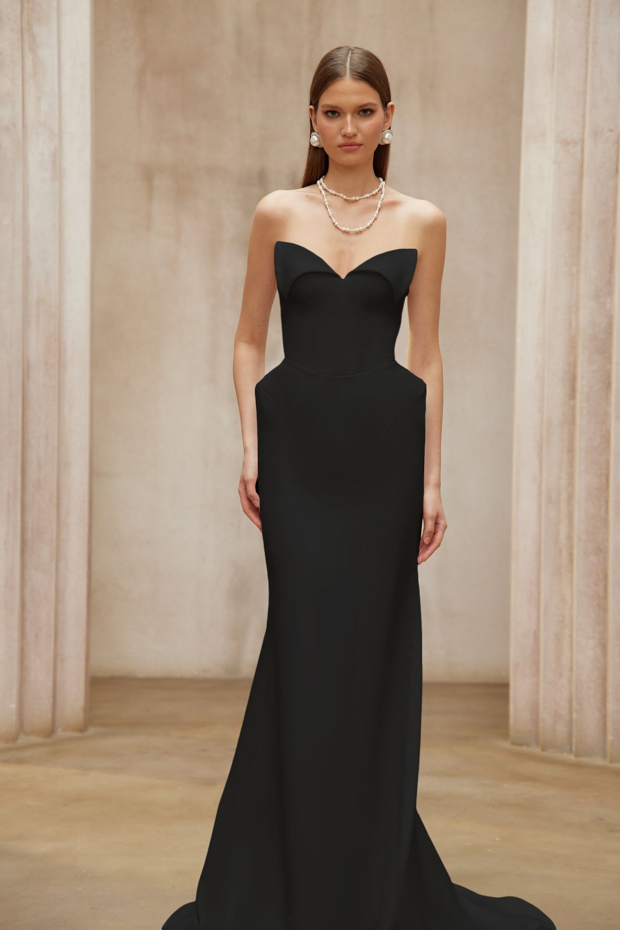 Aurohaya Alba Black Barrel Waist Corset Maxi Dress