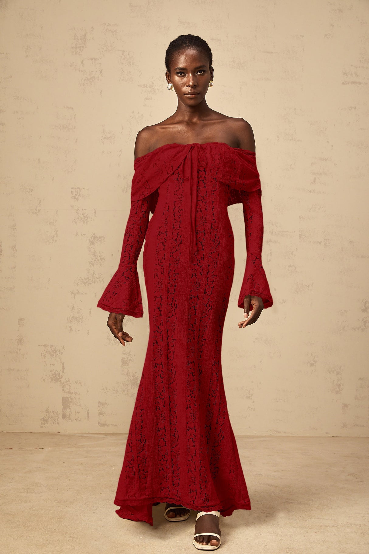 Aurohaya Émeline floral lace train-design maxi dress in Red