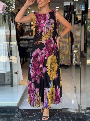 Aurohaya Elegant Double-layered Pleated Chiffon Printed Maxi Dress