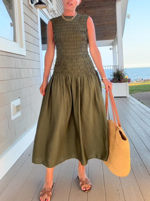 Aurohaya Casual Elegance Pleated Sheath Maxi Dress Dark Green