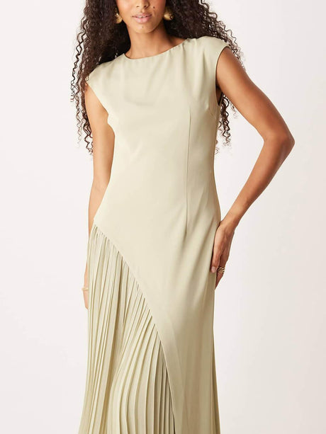 Aurohaya Exquisite Cap Sleeve Pleated Maxi Dress