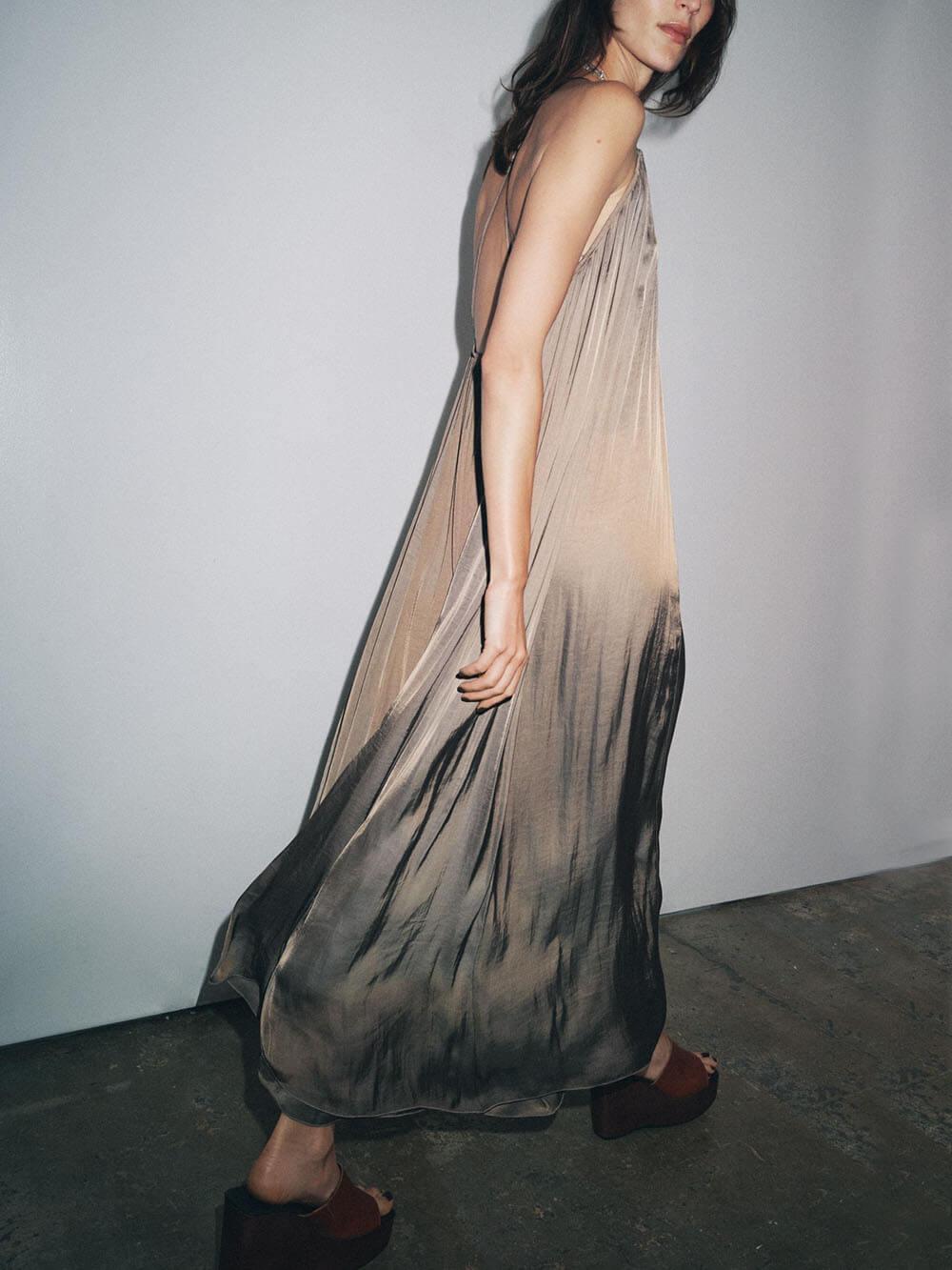 Aurohaya Elegant Pleated V-Neck Halter Maxi Dress