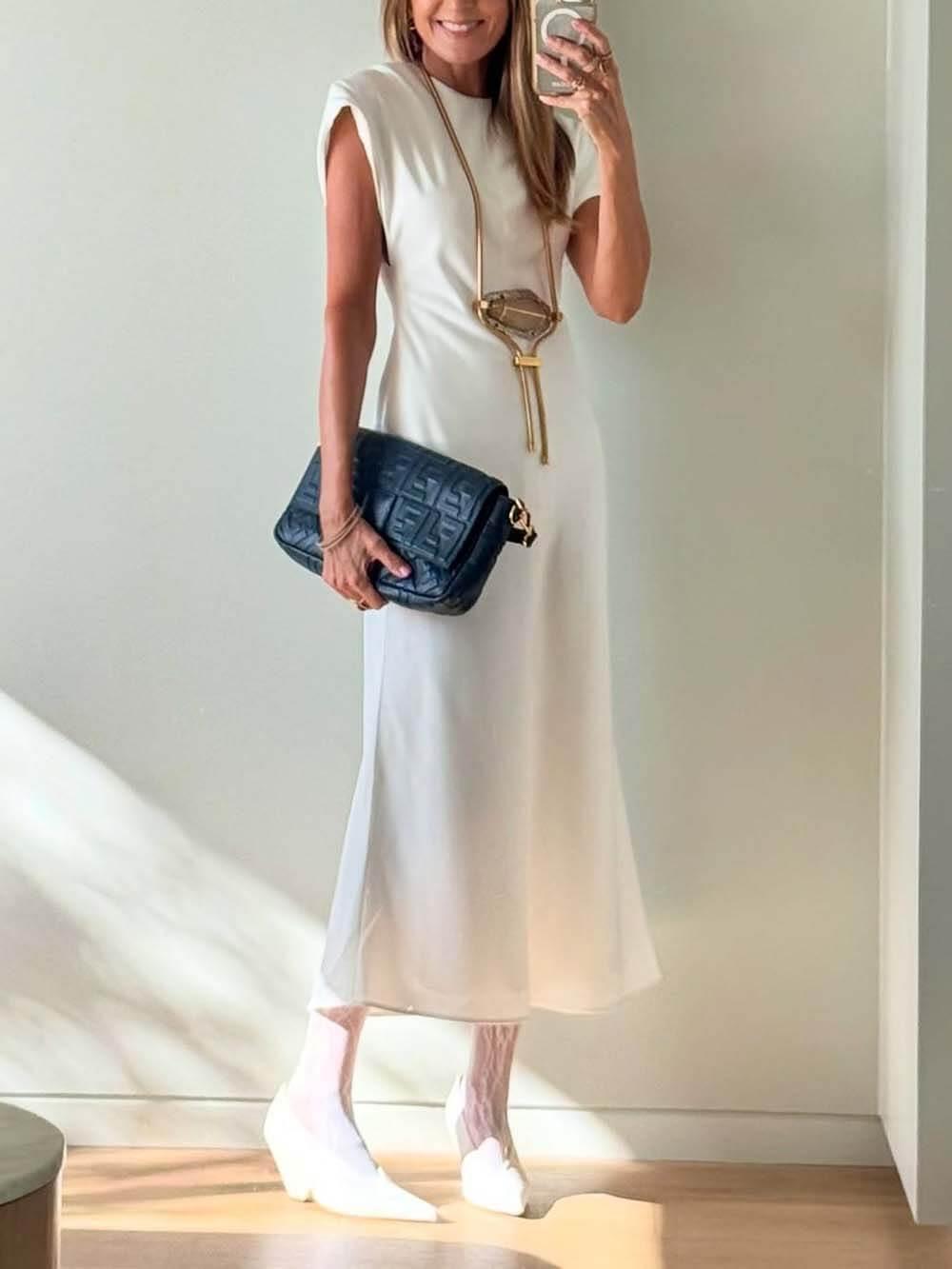 Aurohaya Elegant Drop-Shoulder Slim Maxi Dress