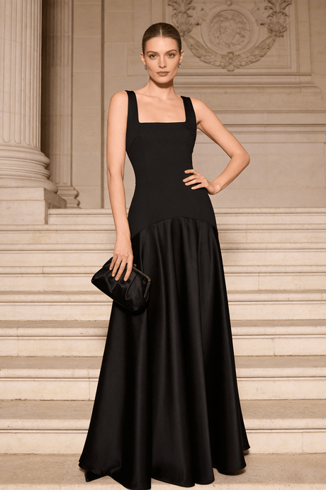 Aurohaya Zizanie Square Neck Sleeveless Maxi Dress Black