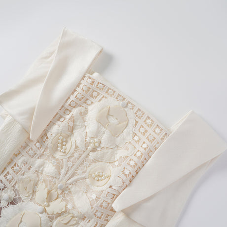 Aurohaya Léa White Floral Appliqué Crochet Mini Dress