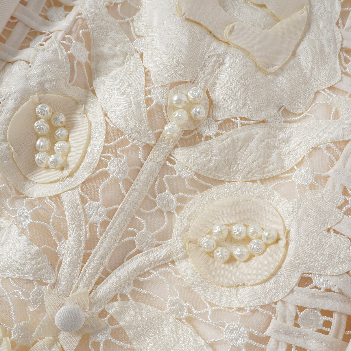 Aurohaya Léa White Floral Appliqué Crochet Mini Dress