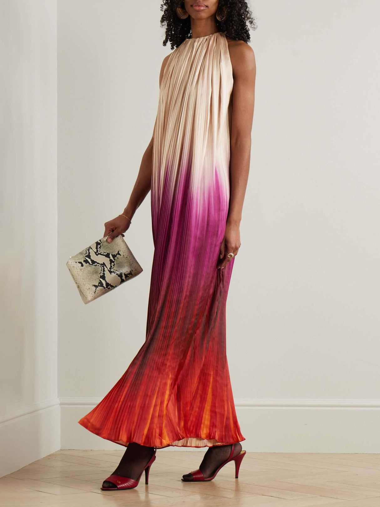Aurohaya Elegant Gradient Pleated Print Halter Neck Maxi Dress Multi