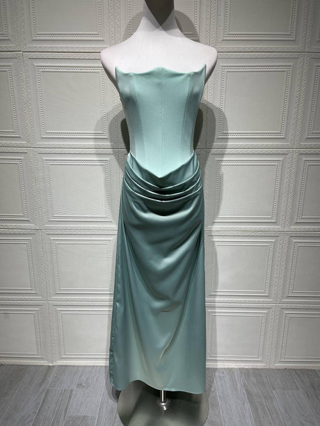 Aurohaya Vianne Off-Shoulder Corset Maxi Dress