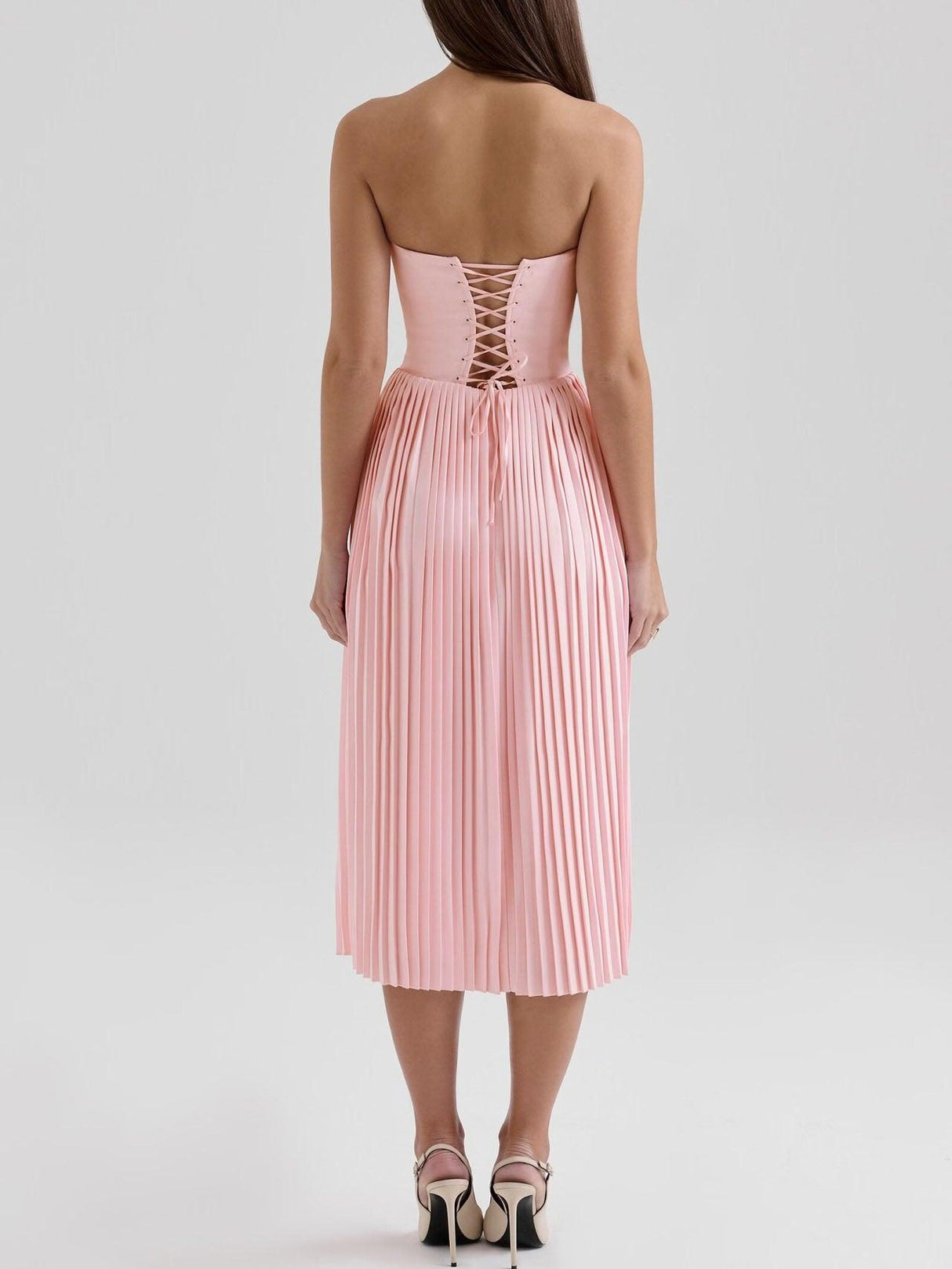 Aurohaya Elegant Strapless Pleated Midi Dress