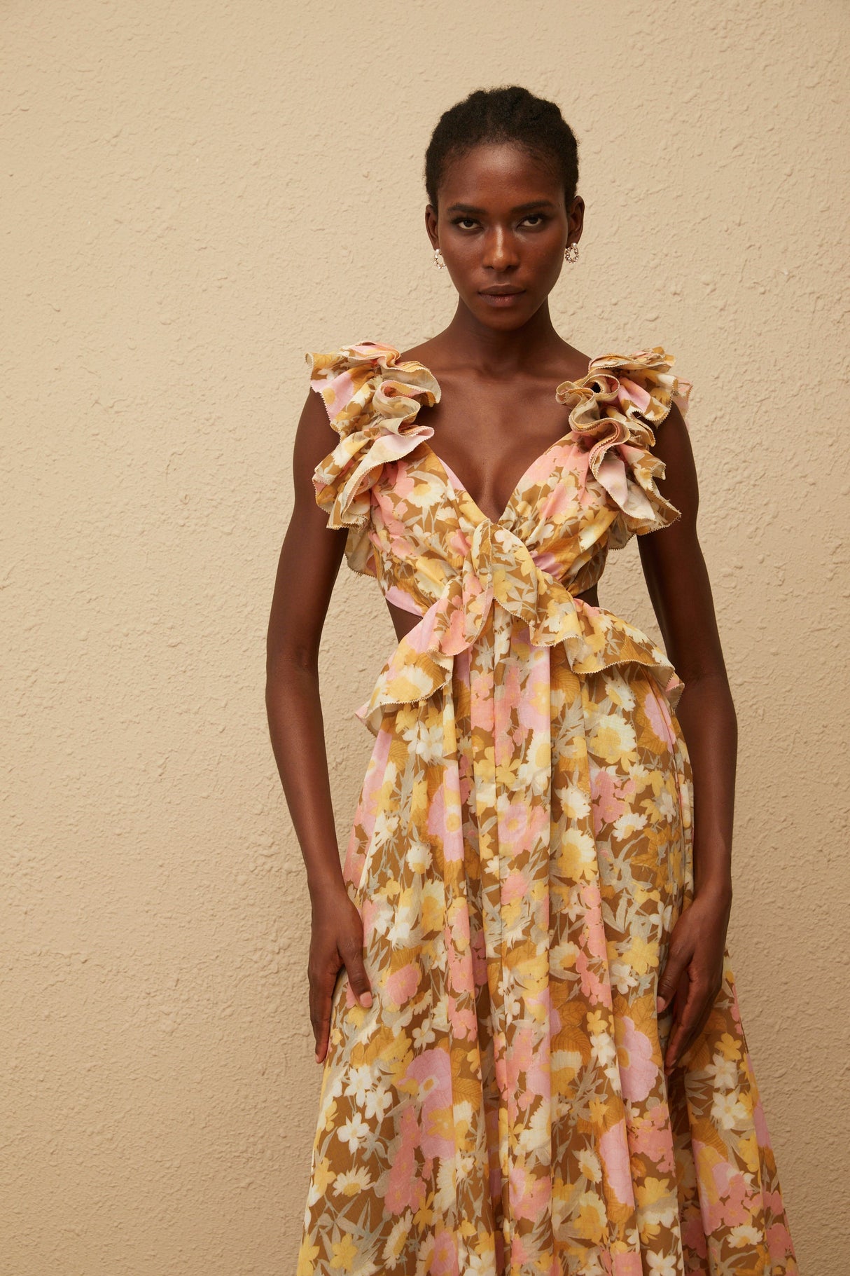 Aurohaya Adélaïde Open Back Floral Print Maxi Dress