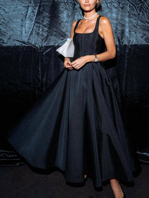 Aurohaya Stylish And Elegant Off-Shoulder Strapless Sleeveless Maxi Dress