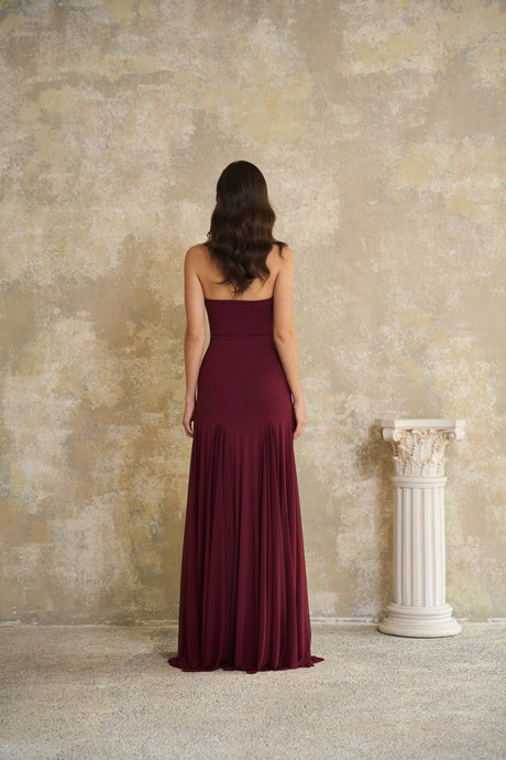 Aurohaya Rêverie Red Sweetheart Neck Maxi Dress