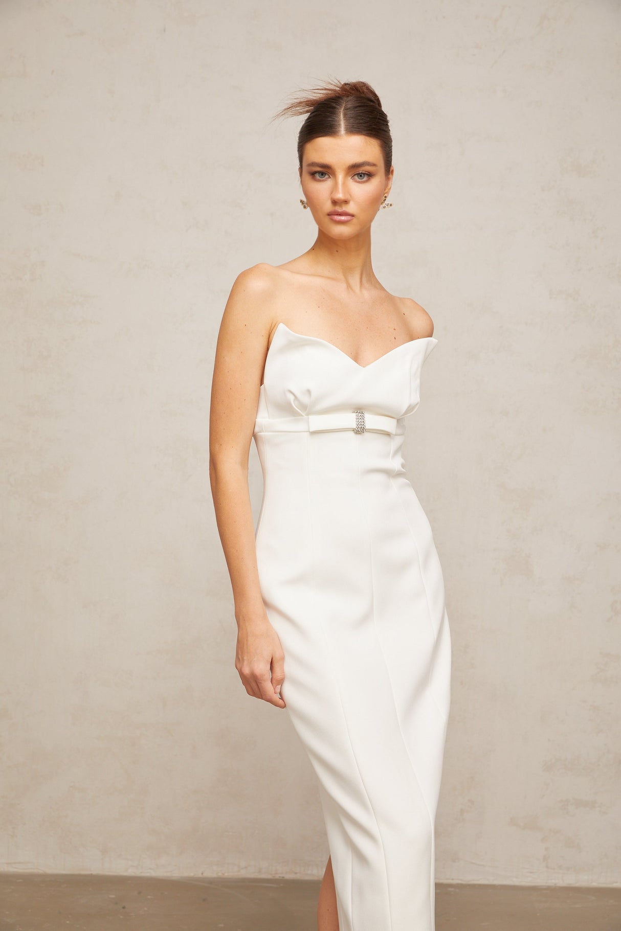 Aurohaya Isaline white corset bow-detail midi dress