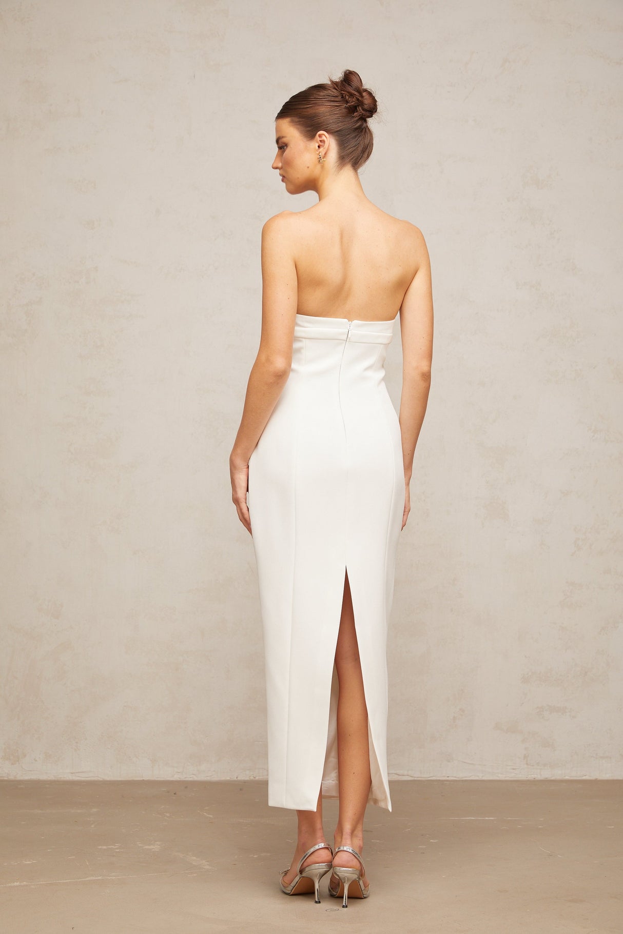 Aurohaya Isaline white corset bow-detail midi dress