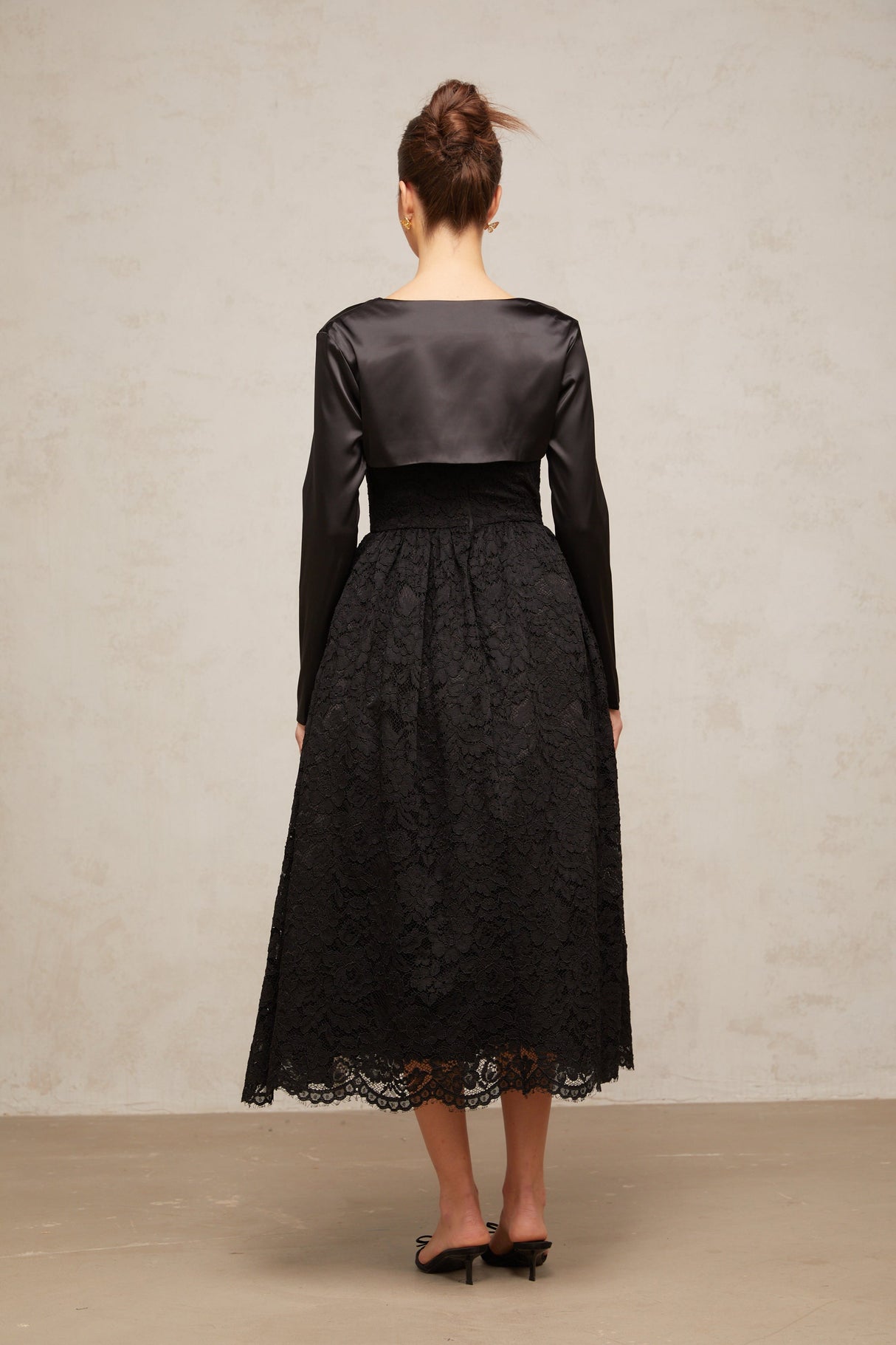 Aurohaya Sidonie black floral-lace top & dress matching set