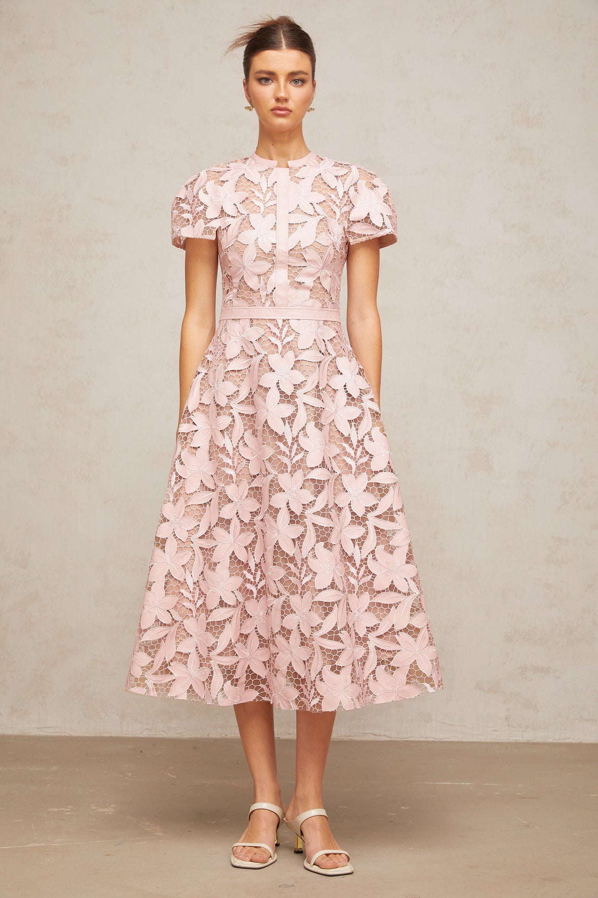 Aurohaya Vérane pink guipure-lace midi dress