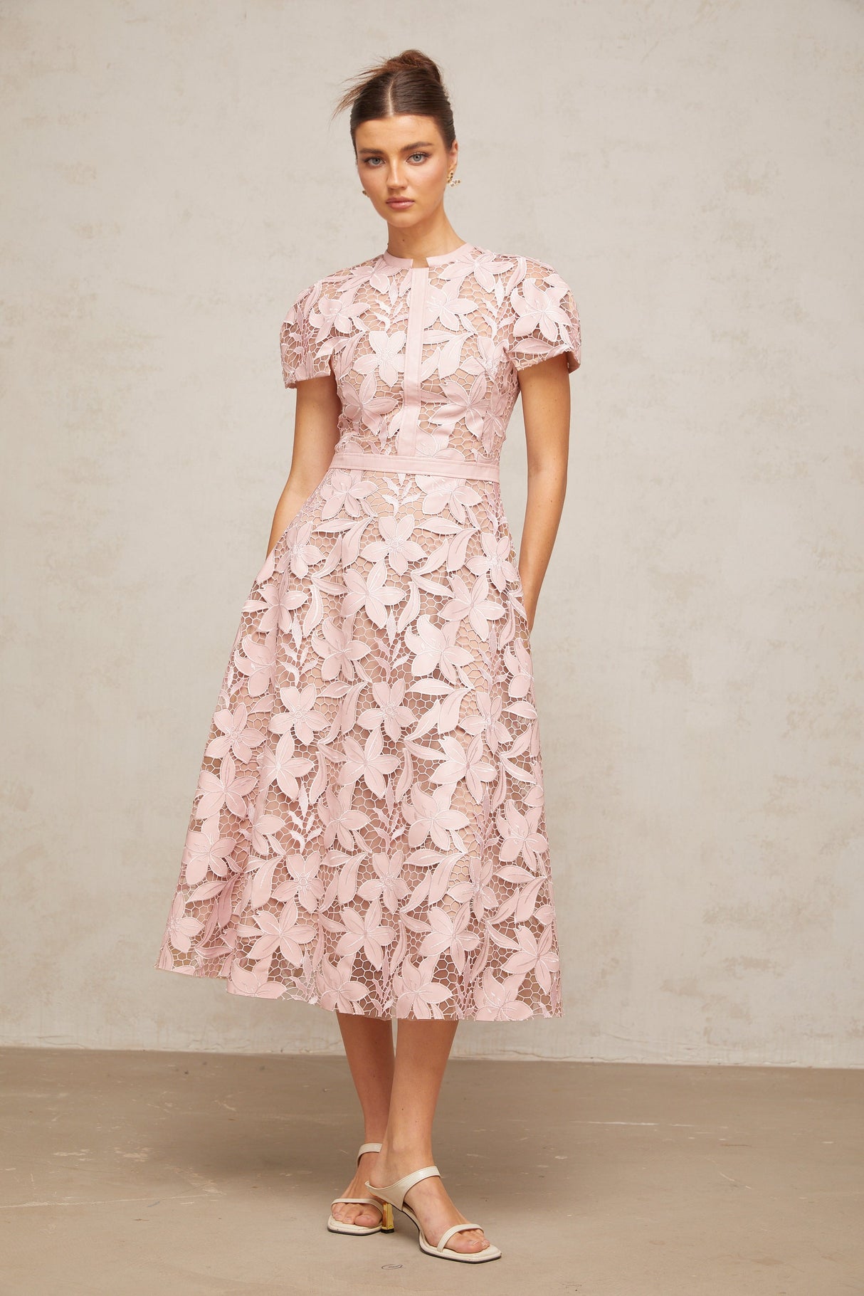 Aurohaya Vérane pink guipure-lace midi dress