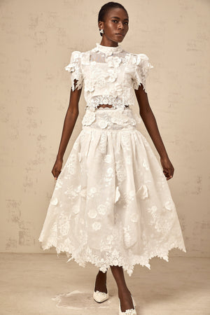 Aurohaya Thérèse white flower-embroidered top & skirt matching set