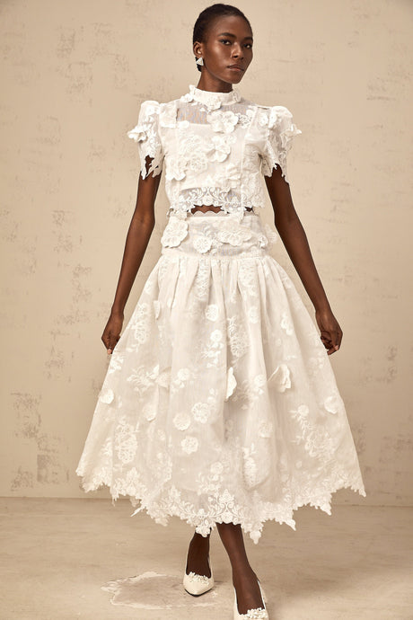 Aurohaya Thérèse white flower-embroidered top & skirt matching set