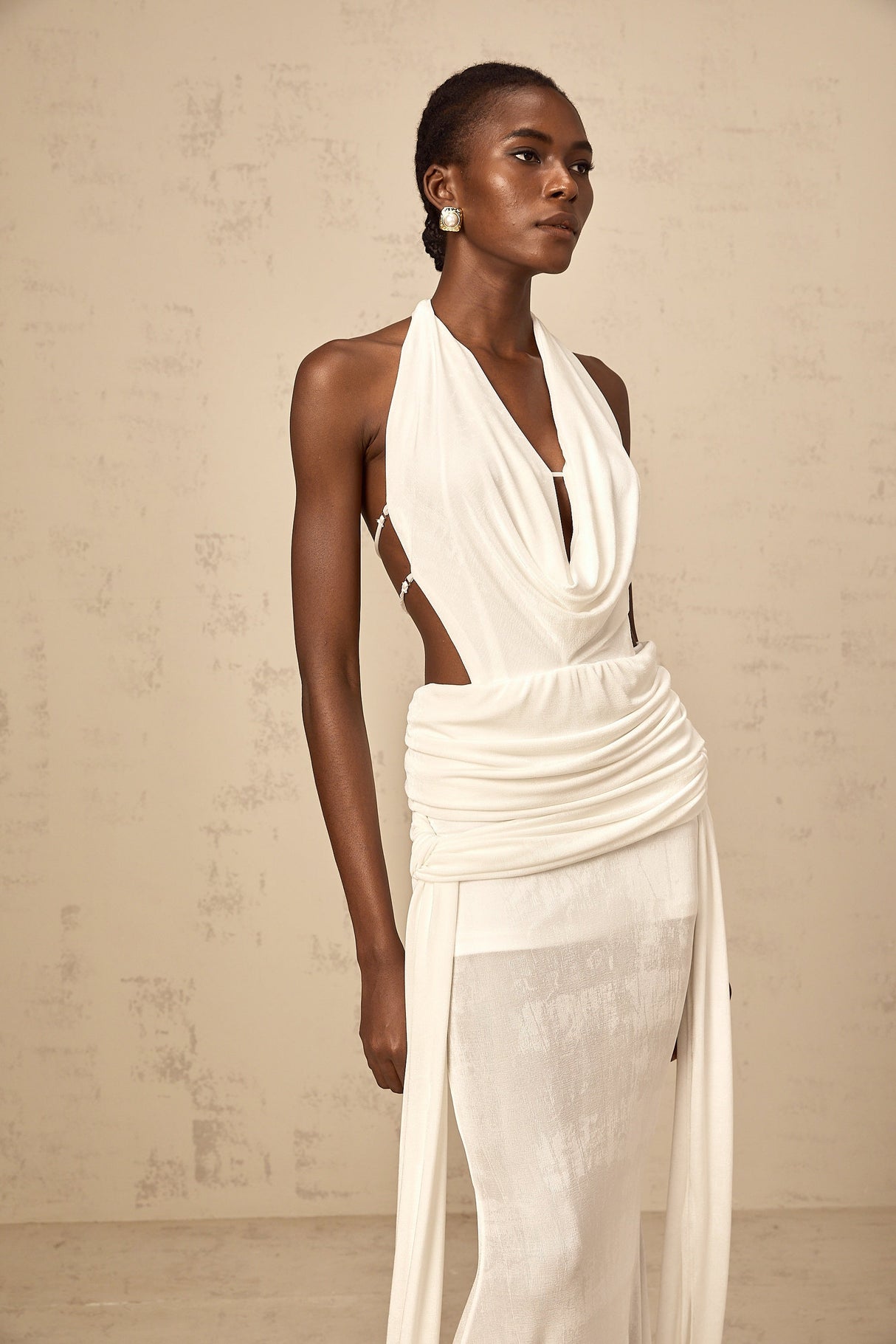 Aurohaya Déotille halterneck backless maxi dress in White