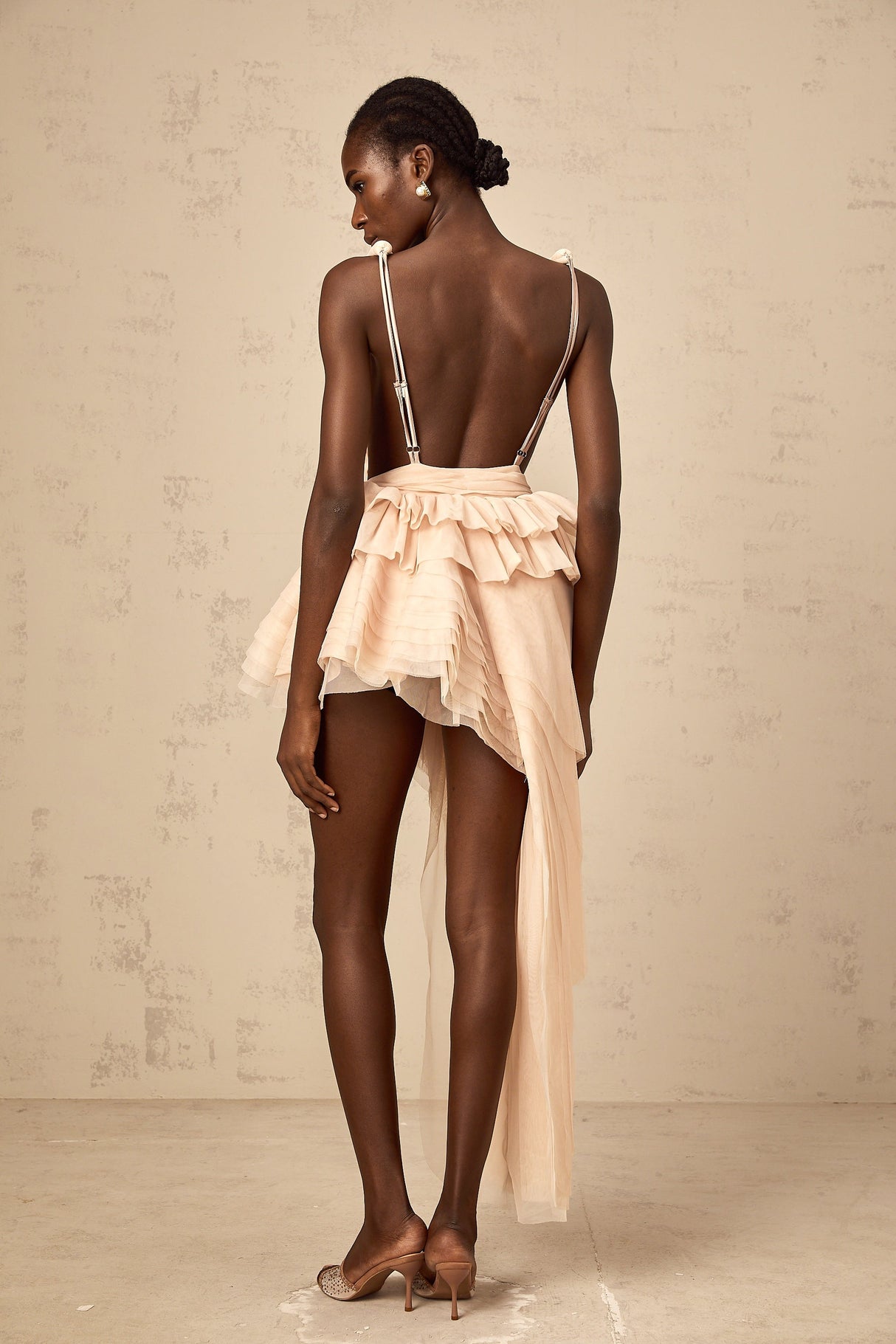 Aurohaya Isoline ribbon-design asymmetrical mini dress in Neutrals