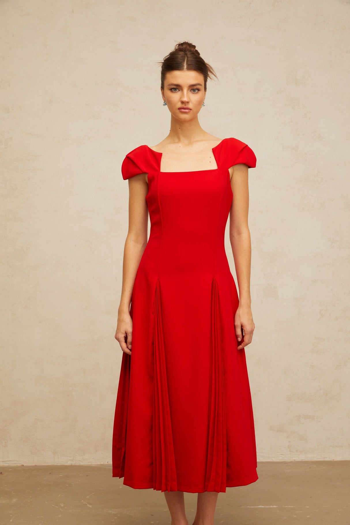 Aurohaya Gervaise red pleated-detail flared midi dress