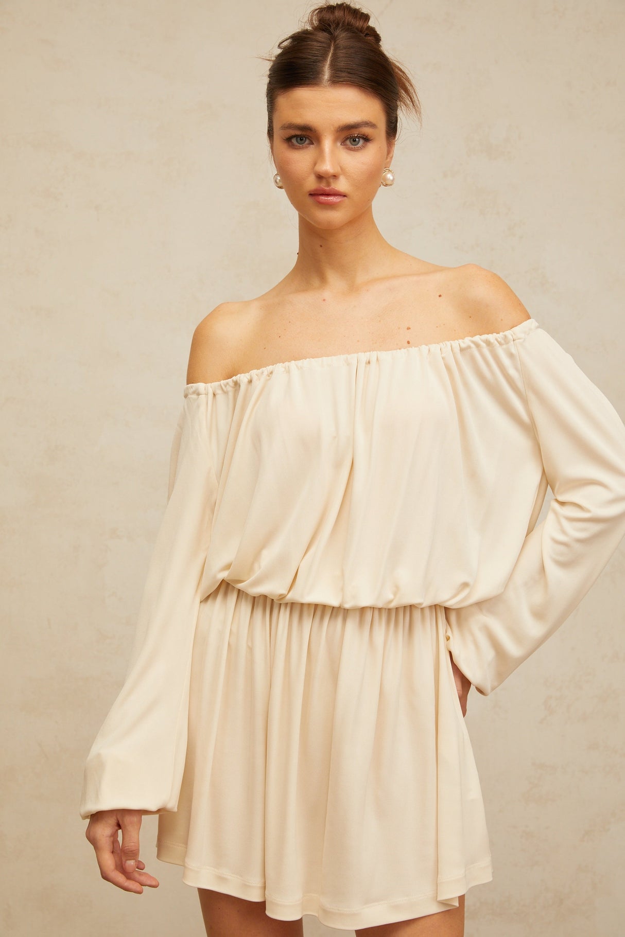 Aurohaya Emma neutrals structured-design mini dress