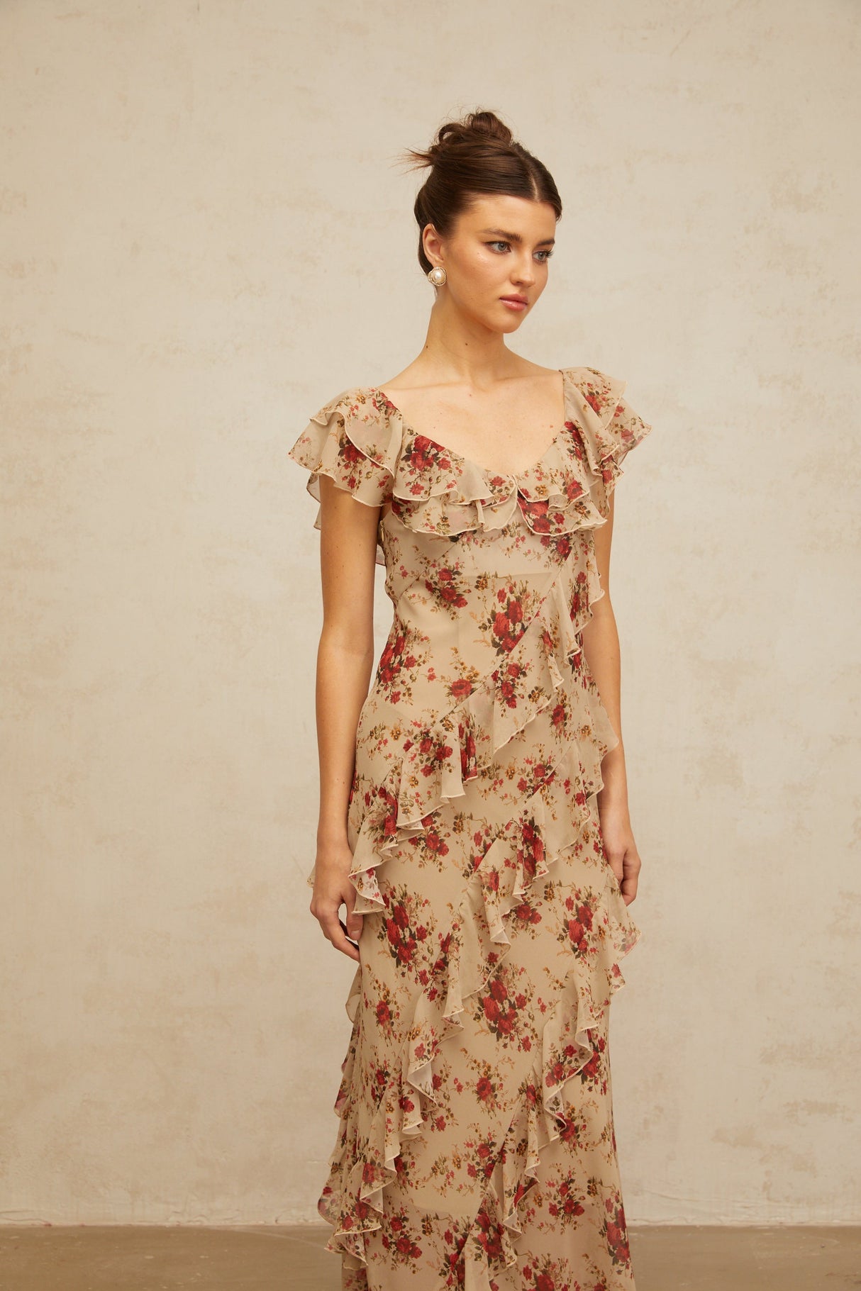 Aurohaya Déotille ruffled floral-print flared maxi dress