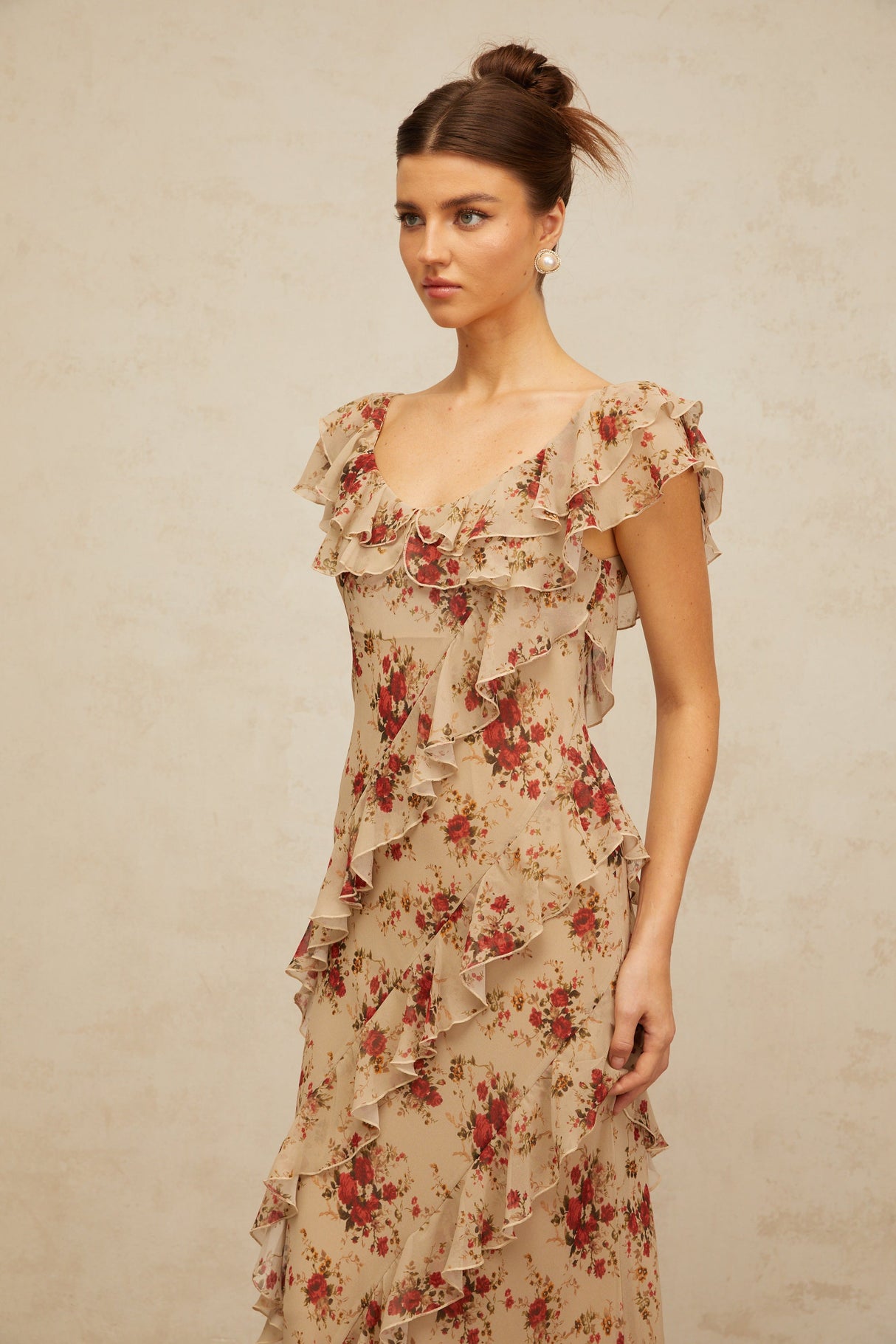 Aurohaya Déotille ruffled floral-print flared maxi dress