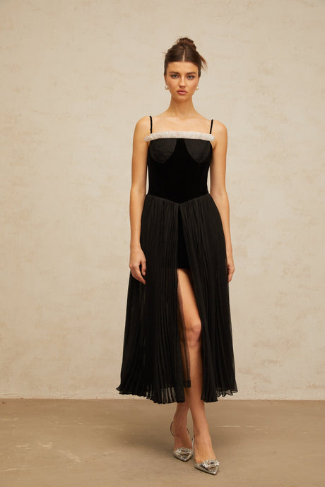Aurohaya Clémence black velvet-panel pleated midi dress