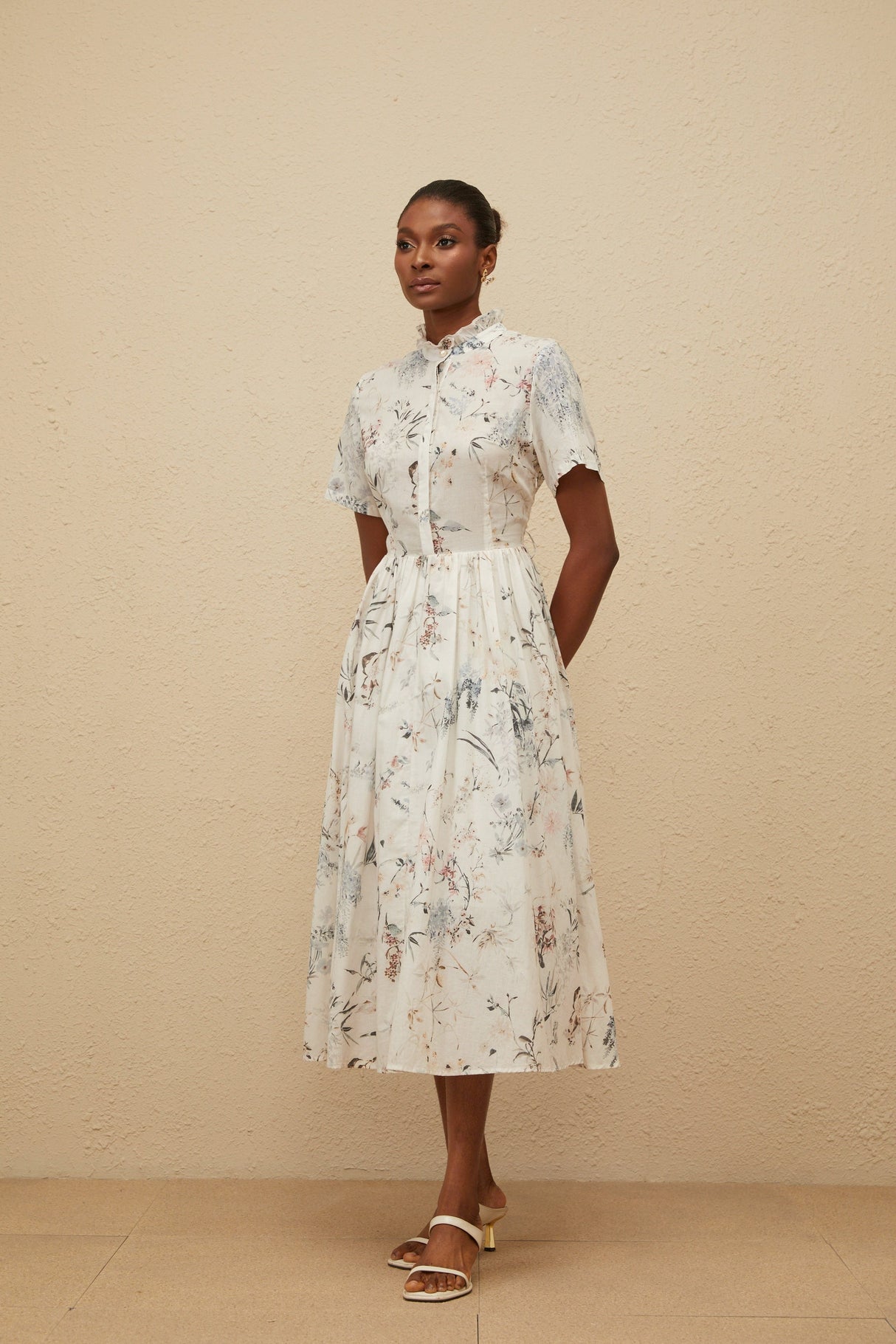 Aurohaya Héloïse White Floral Print Summer Midi Dress