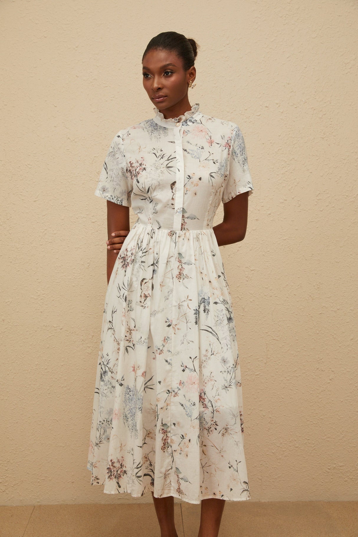 Aurohaya Héloïse White Floral Print Summer Midi Dress