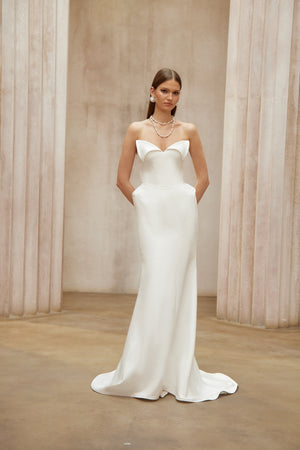 Aurohaya Alba White Barrel Waist Corset Maxi Dress