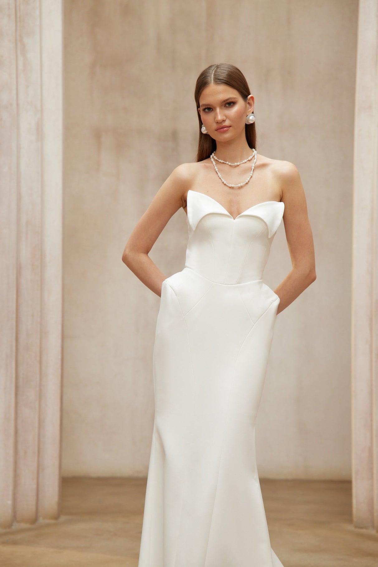 Aurohaya Alba White Barrel Waist Corset Maxi Dress