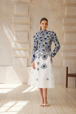 Aurohaya Caméo Blue Floral Embroidered Tulle Midi Dress