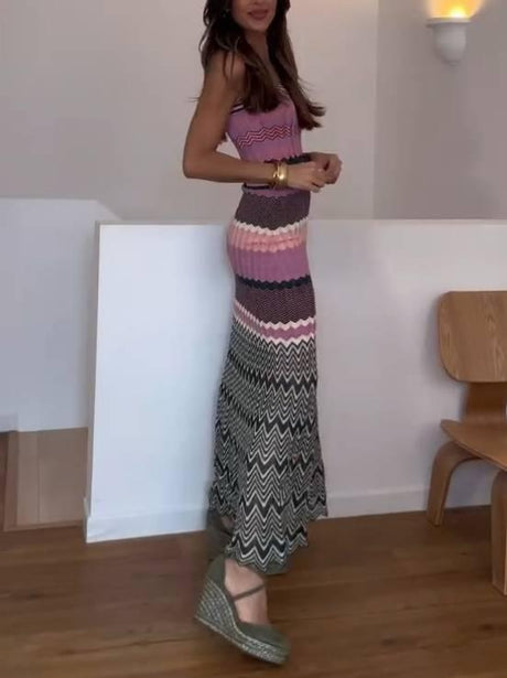 Aurohaya Wavy Pattern Knitted Sling Dress