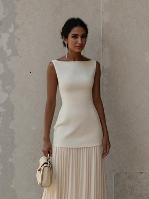 Aurohaya Elegant Pleated Classic Boat Neck Pleated Maxi Dress