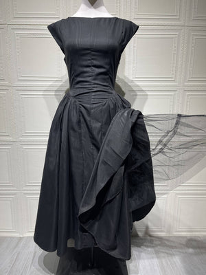 Aurohaya Pauline Round Neck Sleeveless Midi Dress