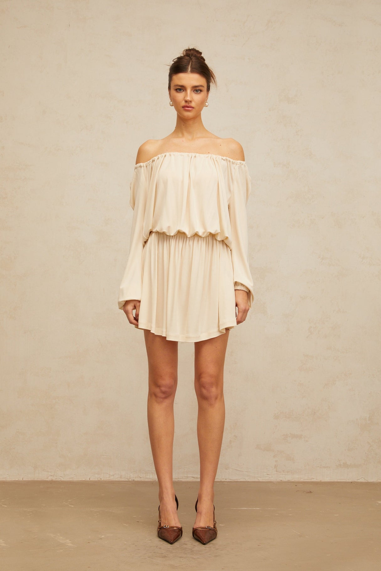 Aurohaya Emma neutrals structured-design mini dress
