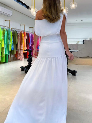 Aurohaya Elegant Slant Neck Slit Floor-Mounting Maxi Dress