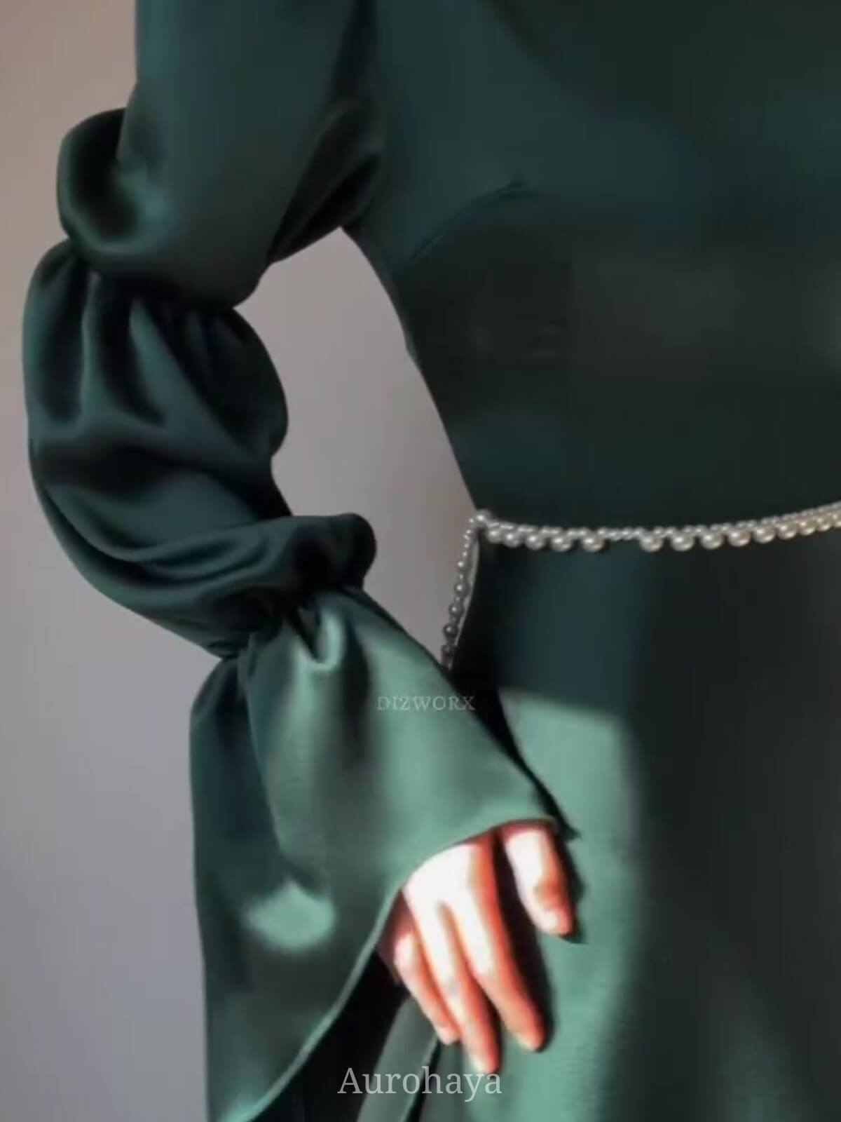 Round-Neck Ornate Trims and Puff Bell Sleeves Maxi Dress, DES108