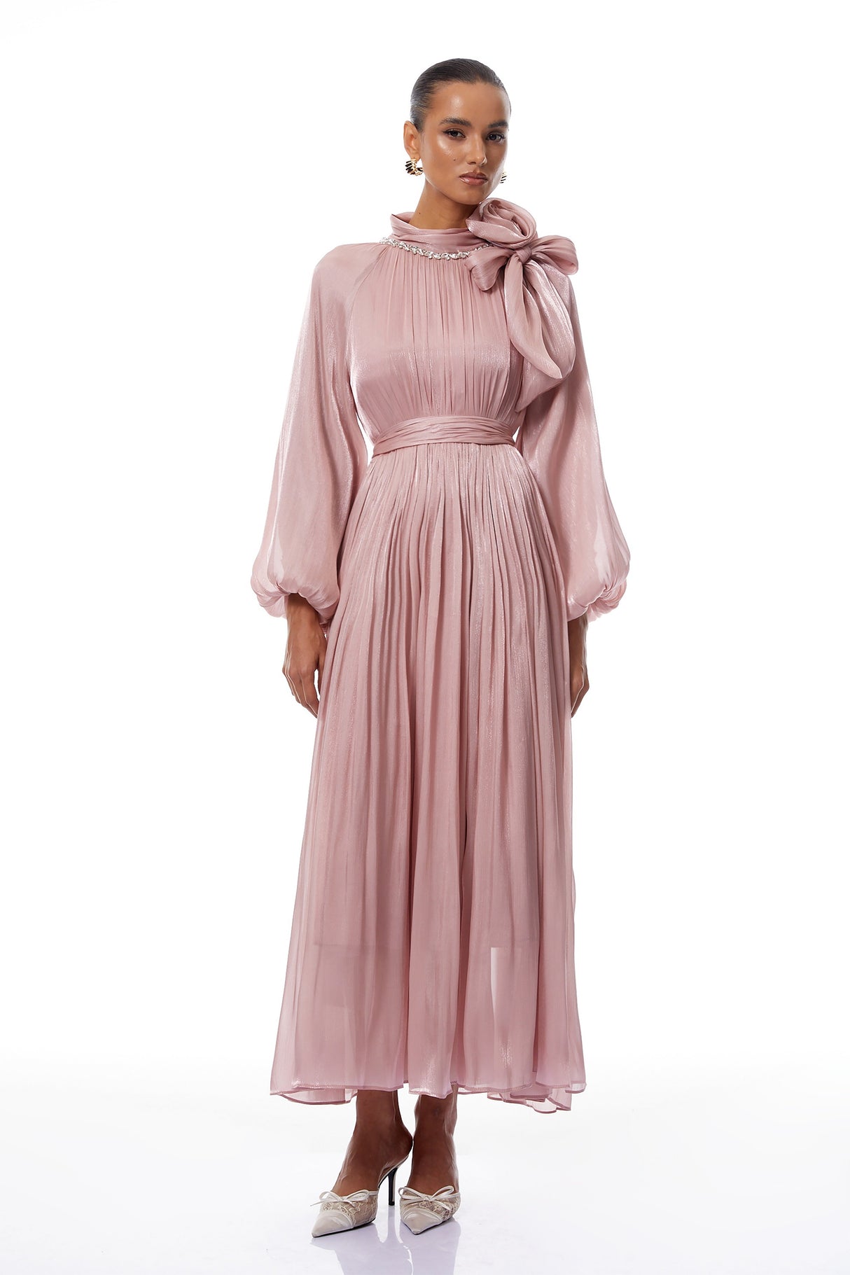 Aurohaya Birna Pink Floral Pleated Glossy Maxi Dress