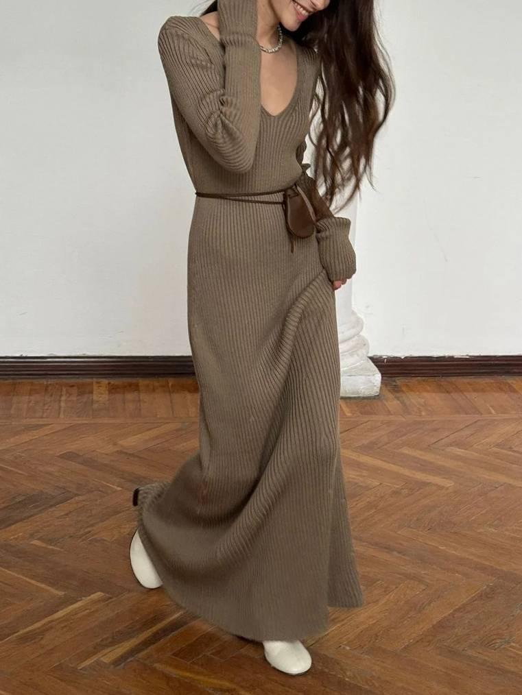 Aurohaya Minimalist Long Sleeve Knitted Maxi Dress