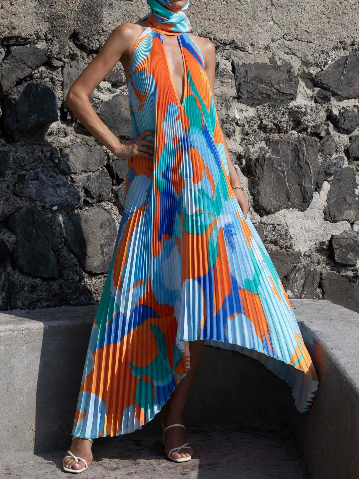 Aurohaya Stylish Pleated Halterneck Strappy Backless Midi Dress Light Blue