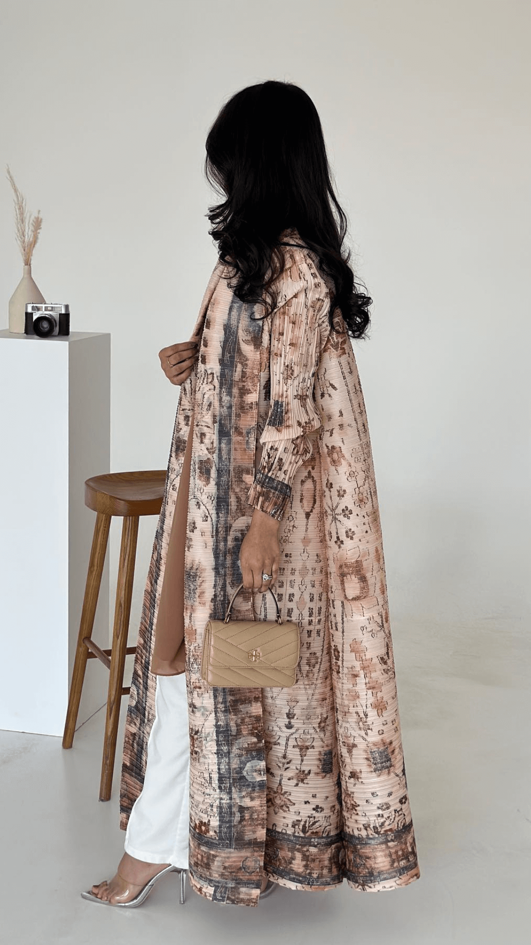 Amira Abaya Vogue