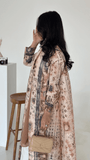 Amira Abaya Vogue