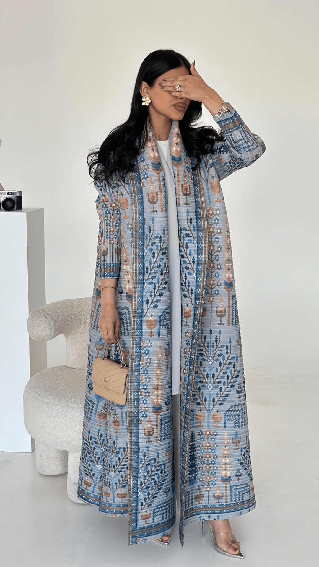 Nahara Abaya Vogue