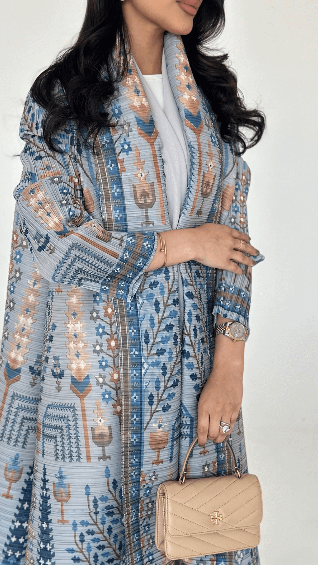 Nahara Abaya Vogue
