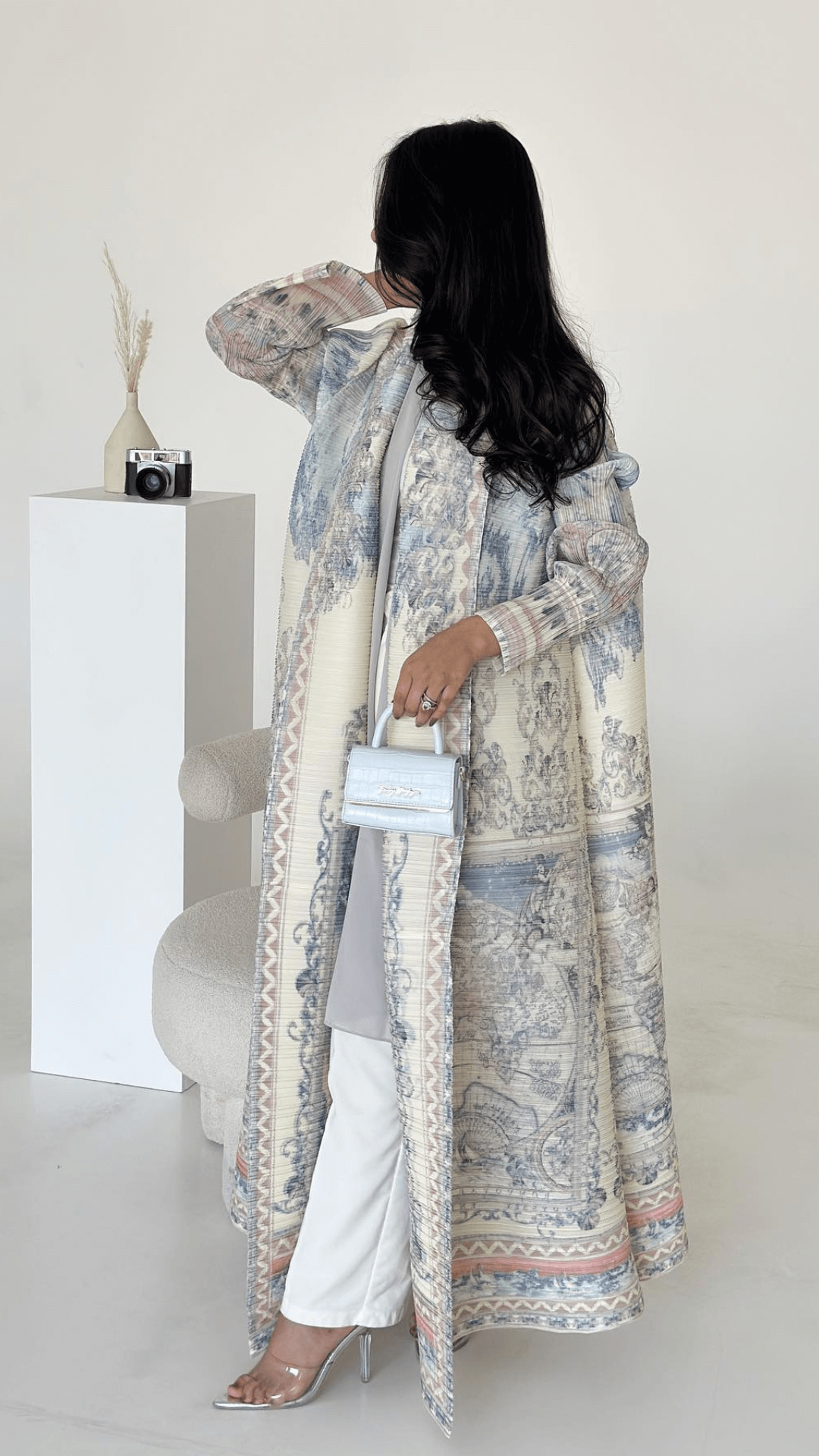 Lumora Abaya Vogue