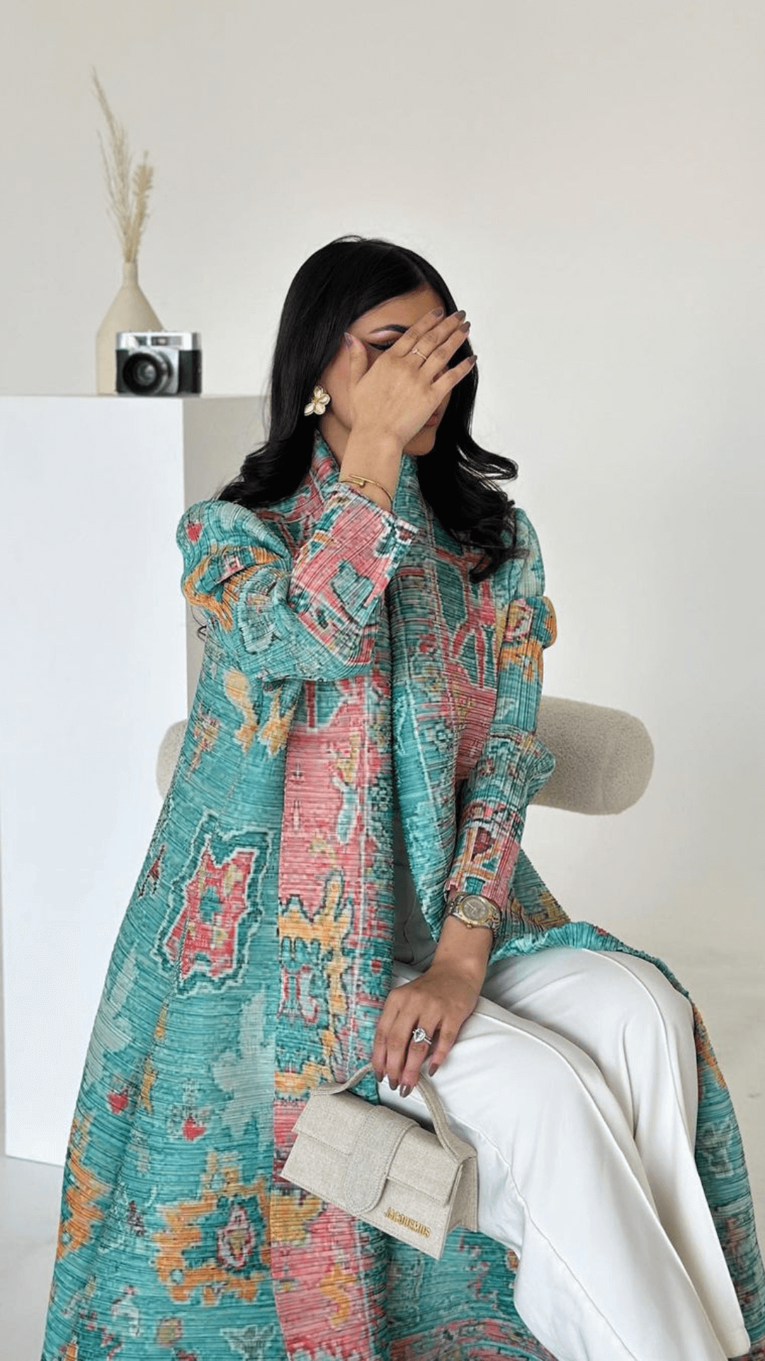 Elaris Abaya Vogue